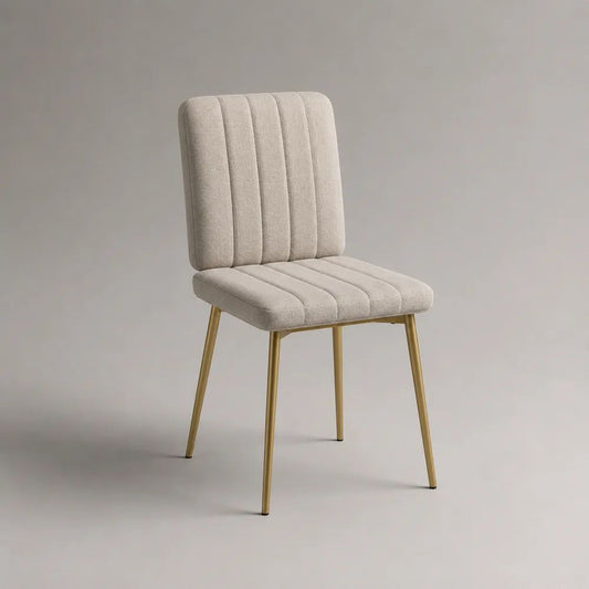 Sedia da pranzo imbottita in tessuto beige con gambe in acciaio dorato, 49 × 56 × 86 cm